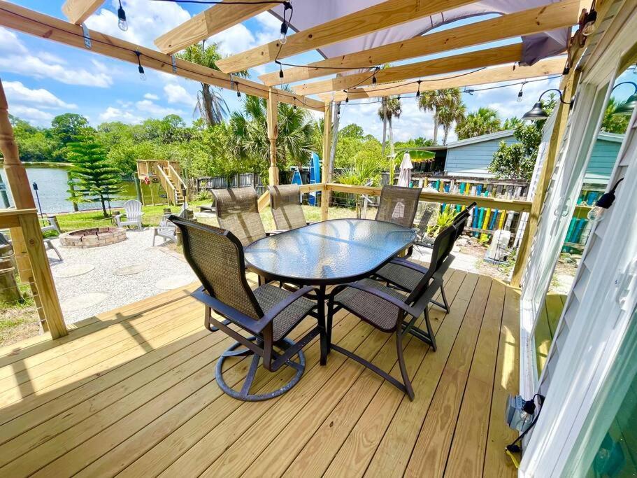 Merrit Island Waterfront House Lots Of Parking Villa Merritt Island Bagian luar foto
